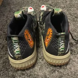 Dame Bape 4s , come w box! Bape | Shoes | Dame Bape 4s Come W Box | Poshmark main image 3